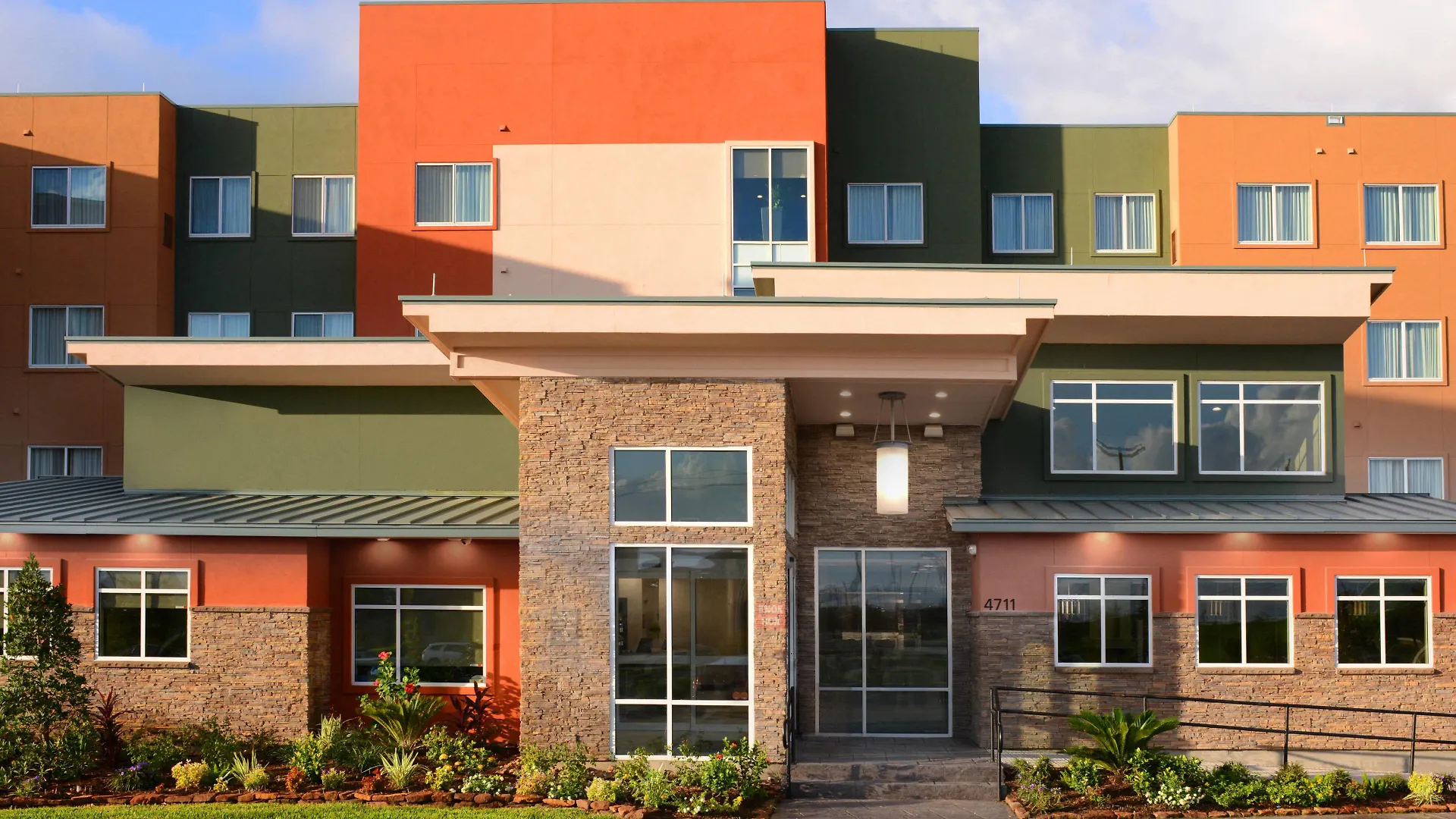 Staying In Texas: 5 Residence Inn Hotels Compared