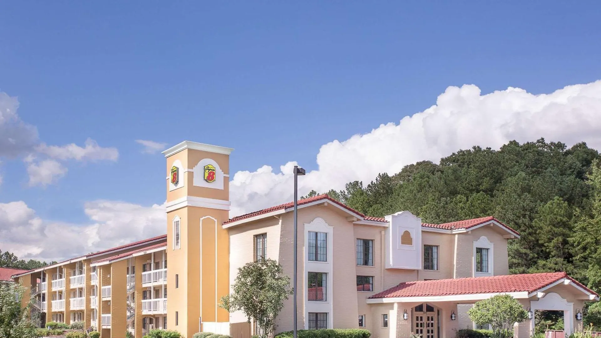 Where to Stay Near Wallace Park: 5 Budget Hotels in Austell